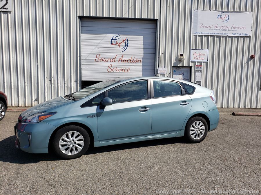 08/19/25 SAS Ford Van, Toyota Prius, Jewelry, Household Online Auction