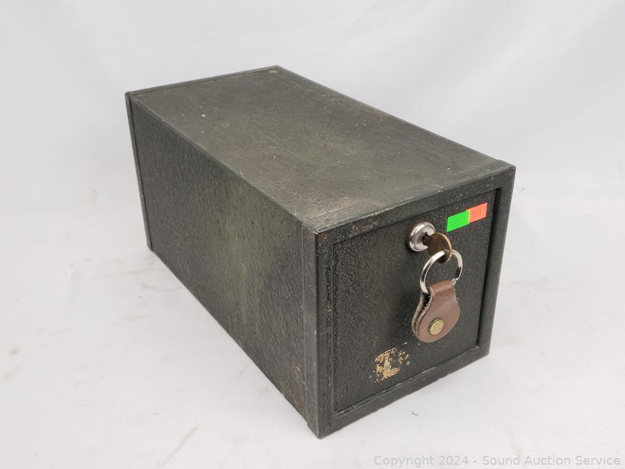 09/03/24 SAS MCM Teak, Lladro, Stressless Online Auction