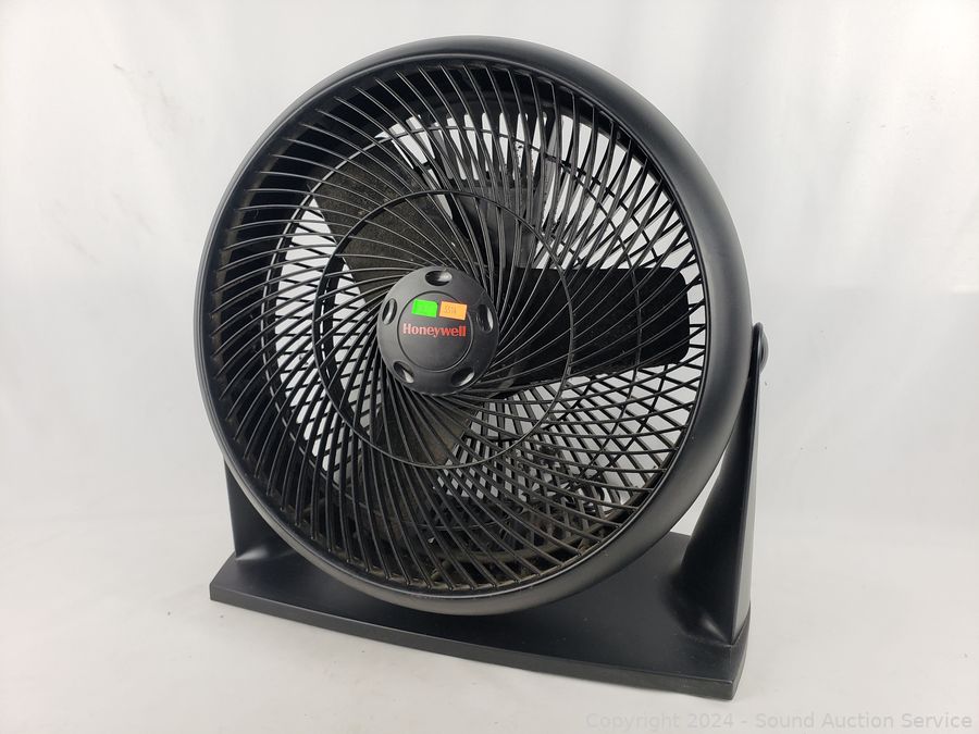 09/16/24 Sleep Number Bed, Autograph Legends, Model Kits Online Auction