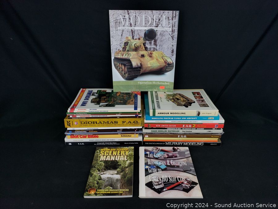 09/16/24 Sleep Number Bed, Autograph Legends, Model Kits Online Auction