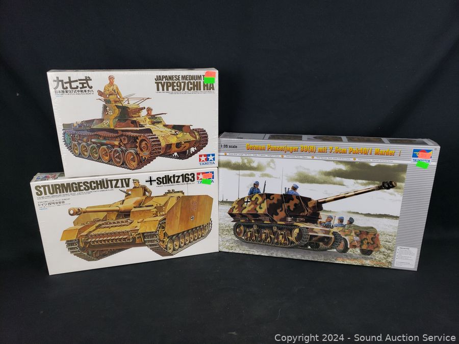 09/16/24 Sleep Number Bed, Autograph Legends, Model Kits Online Auction