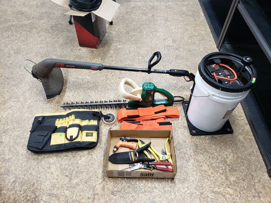 09/16/24 Sleep Number Bed, Autograph Legends, Model Kits Online Auction