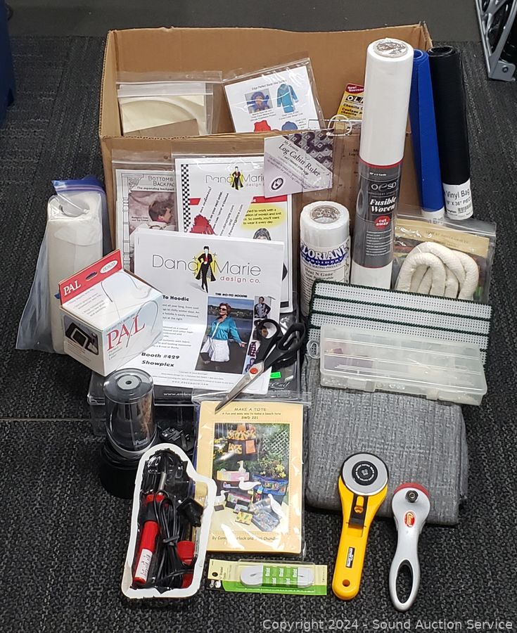 09/16/24 SAS John Deere Tractor, Furniture, Models Online Auction