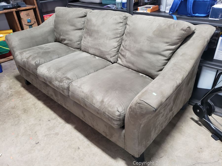 10/31/24 SAS Equestrian, Rustic Farm Tools Online Auction