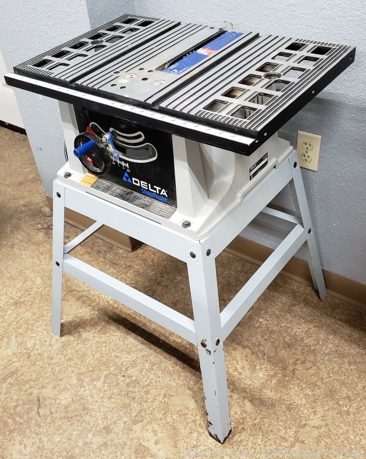 10/31/24 SAS John Deere Riding Mower, Furniture Online Auction