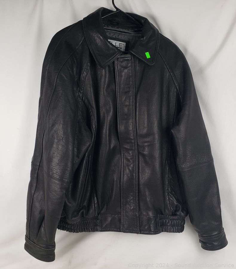 10/31/24 SAS John Deere Riding Mower, Furniture Online Auction