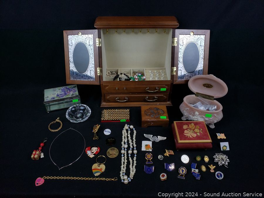 10/31/24 SAS Japanese Collectibles, Comics Online Auction