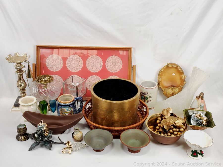 Sound Auction Service Auction SAS Beds, TV’s, KnickKnack Online