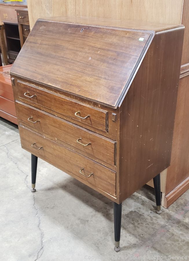 12/06/24 SAS Boat, Beds, Barbies Online Auction