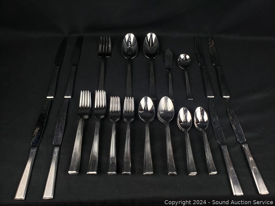 12/06/24 8K/4K TVs, Gold/Silver Jewelry Online Auction