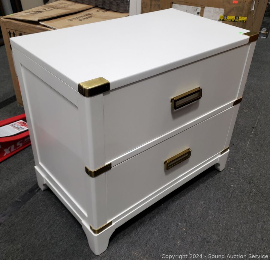 01/09/25 SAS Collectibles, Furniture, Glassware Online Auction