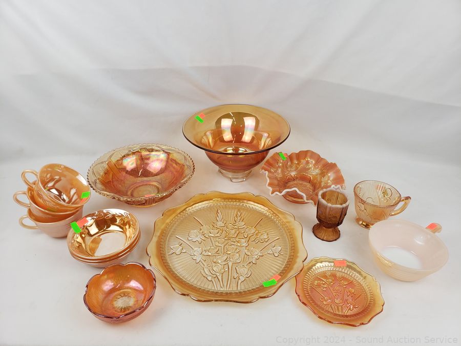 01/09/25 SAS Collectibles, Furniture, Glassware Online Auction