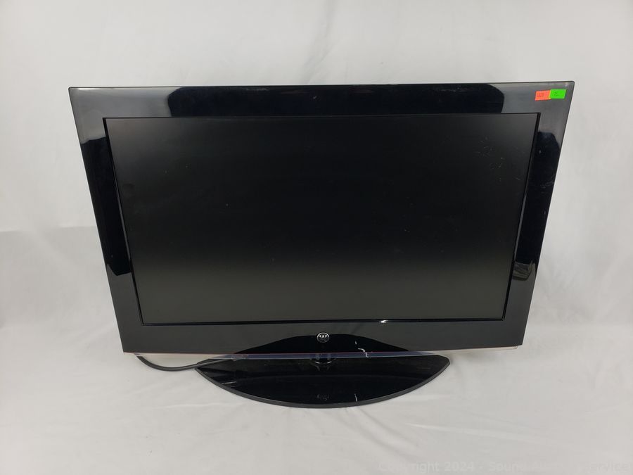 01/09/25 SAS Collectibles, Furniture, Glassware Online Auction