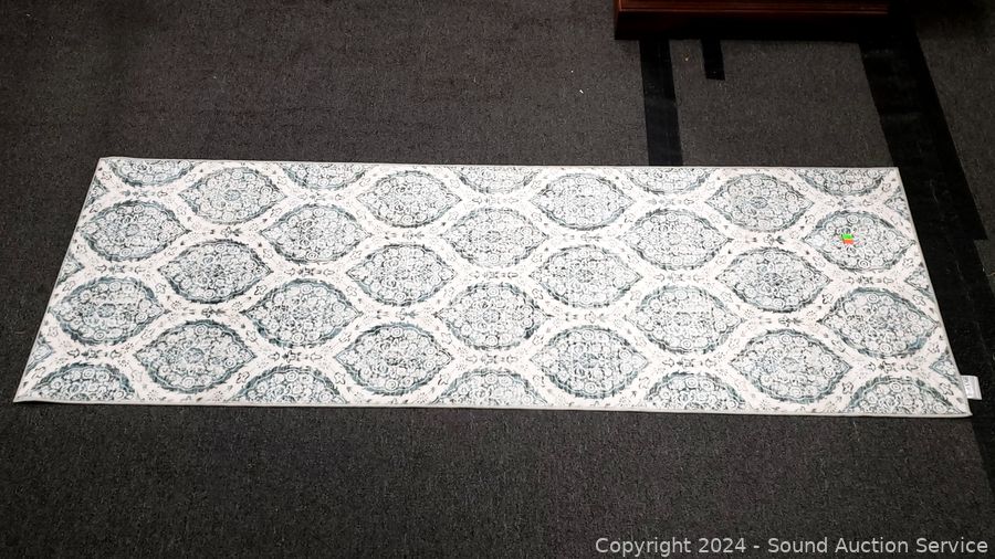 01/09/25 SAS Collectibles, Furniture, Glassware Online Auction
