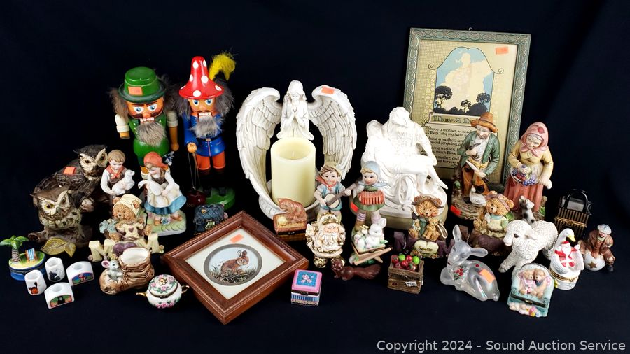 01/09/25 SAS Collectibles, Furniture, Glassware Online Auction