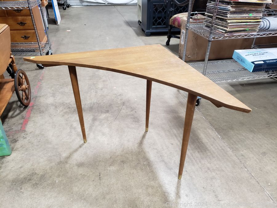 01/23/25 SAS Antiques, Furniture, Appliances Online Auction