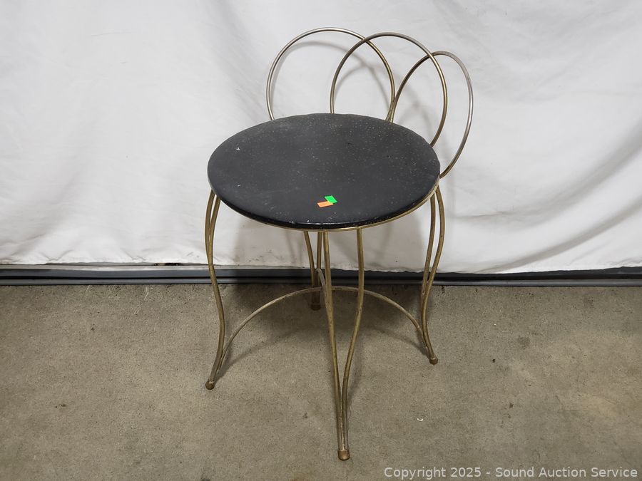 02/07/25 SAS Kona Bike, Antique Phonographs Online Auction