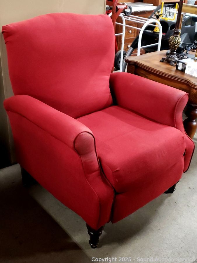 03/08/25 SAS Tables, Chairs, Lighthouses Online Auction