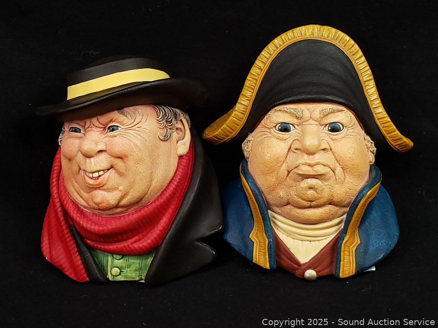 04/08/25 SAS Log Furniture, Sports Memorabilia Online Auction