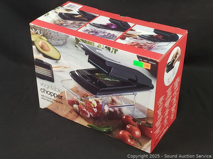 04/08/25 SAS Log Furniture, Sports Memorabilia Online Auction