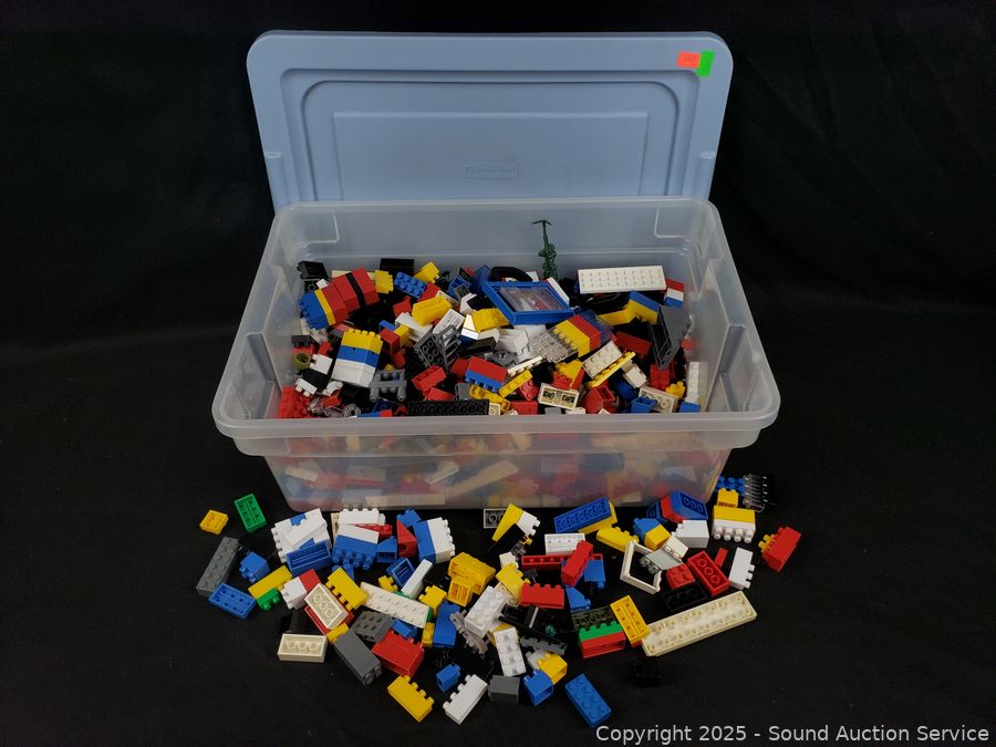 04/08/25 SAS Log Furniture, Sports Memorabilia Online Auction