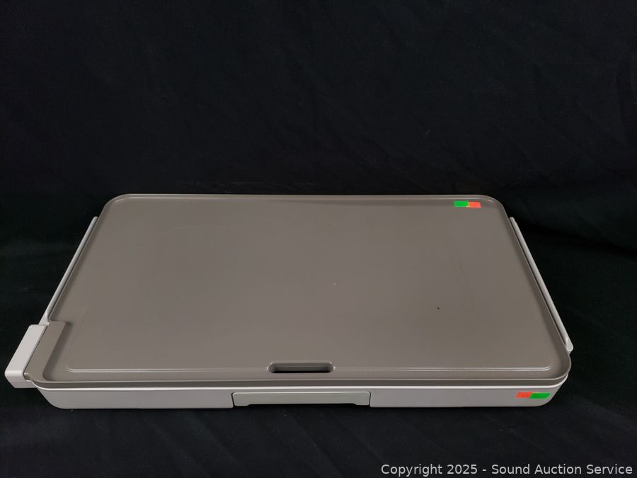 04/08/25 SAS Log Furniture, Sports Memorabilia Online Auction