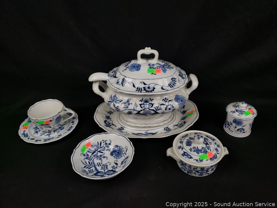 04/22/25 SAS VTG/Antique Literature, Furniture Online Auction