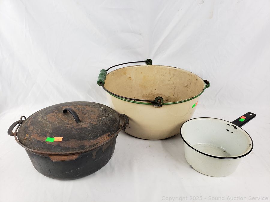 SAS Muskets, LG Fridge, Collectibles Online Auction