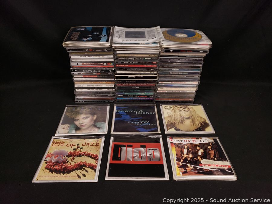 SAS Muskets, LG Fridge, Collectibles Online Auction