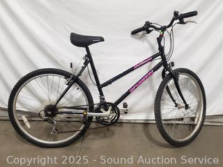 Schwinn Hurricane 26" Girls 18-Speed Mountain Bike