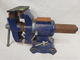 Wilton 5" Jaw, Pipe Clamp Swivel Vice
