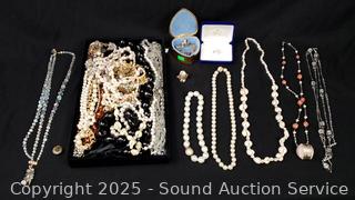 Assorted Fashion Jewelry 