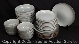 32pc Over & Back Stoneware Dish Set