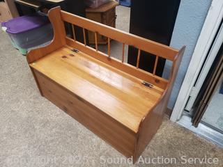 Harris of Pendleton Pine Storage Chest Bench