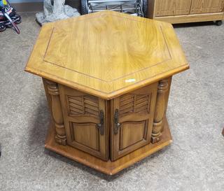 Wood Grain Finish Hexagon Side Table