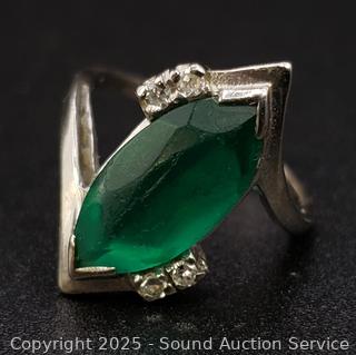 10K White Gold, Diamond & Green Stone Ring S:6