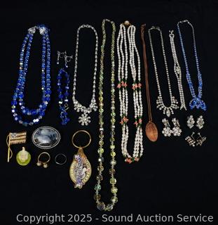 Assorted Fashion Jewelry 