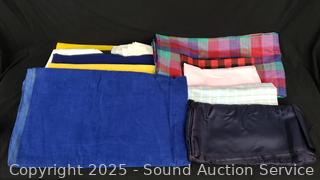 Small Tote of Assorted Sewing Linens