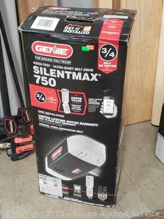 Genie Silentmax 750 Ultra-Quiet Garage Door Opener