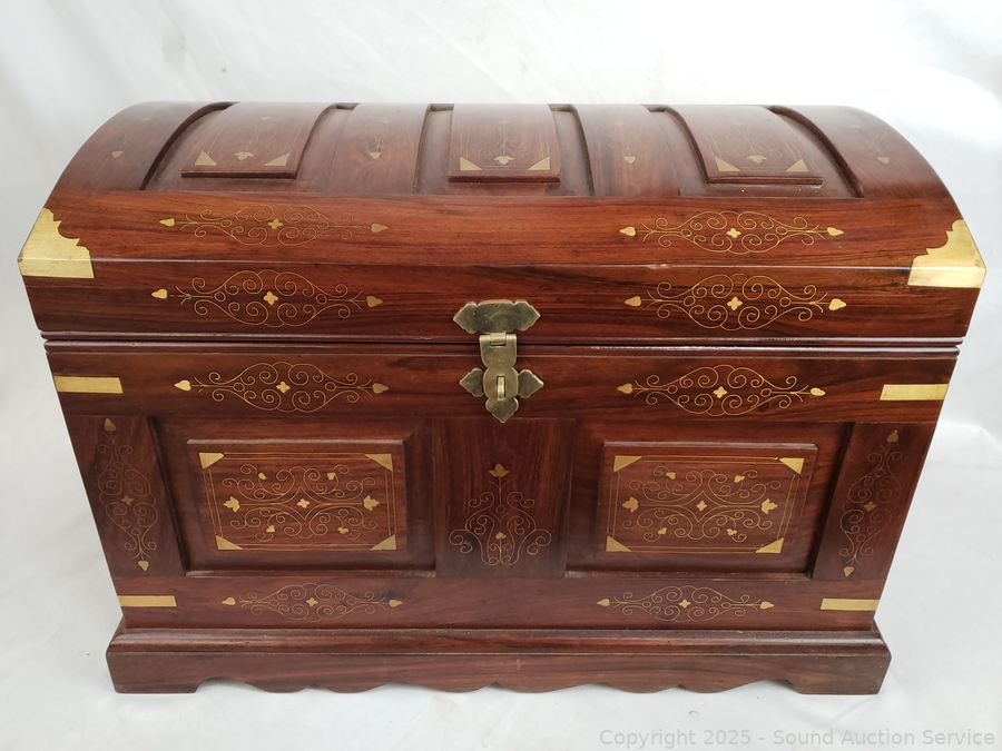 06/11/25 SAS Beds, Tables, Collectibles Online Auction