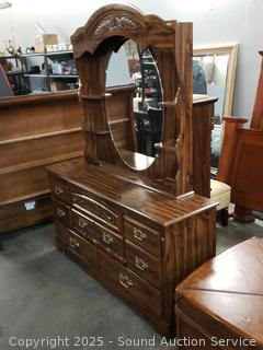 6 Drawer Simulated Wood Grain Finish Vanity Dresser