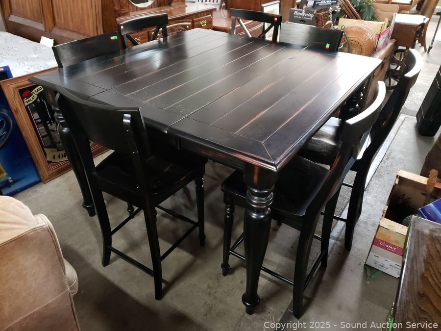 SAS Beds, Tables, Collectibles Online Auction
