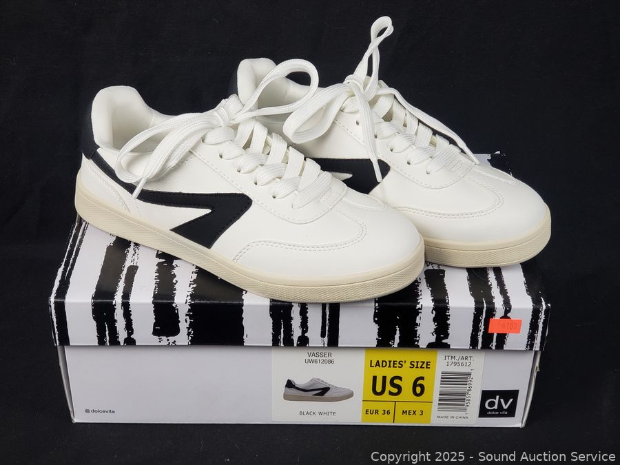 06/11/25 SAS Fine Crystal, Gold Jewelry, Antique Furniture Online Auction