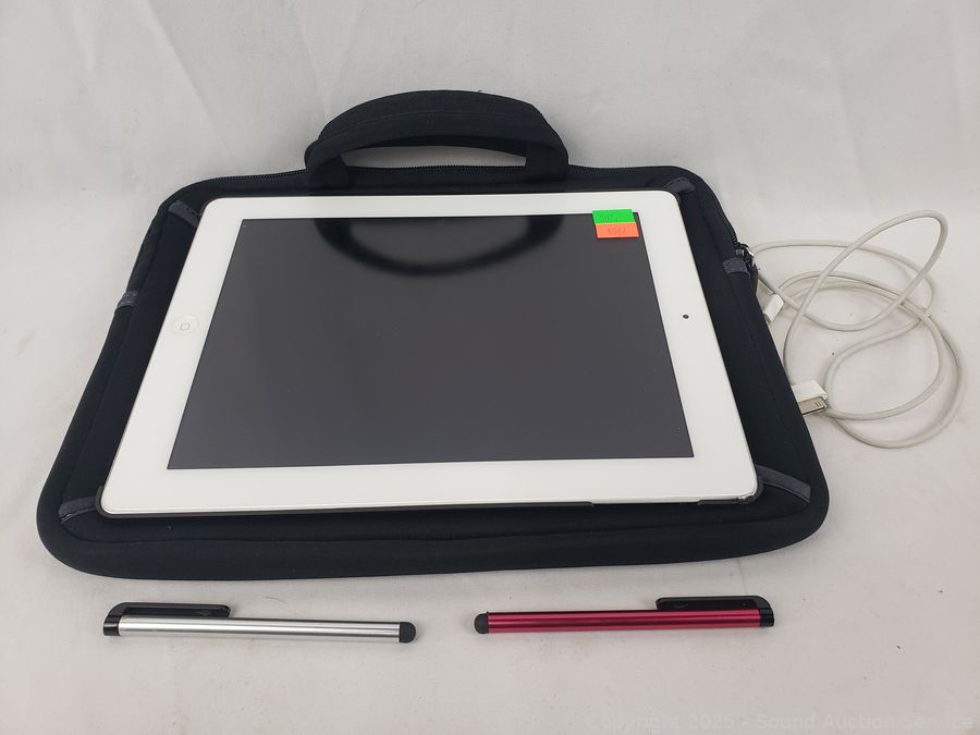 06/11/25 SAS Fine Crystal, Gold Jewelry, Antique Furniture Online Auction