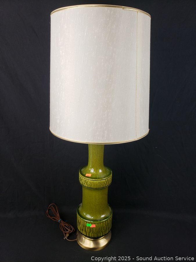 06/11/25 SAS Fine Crystal, Gold Jewelry, Antique Furniture Online Auction