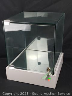 Locking Glass Display Case