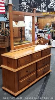 Pine 7-Drawer Vanity Dresser