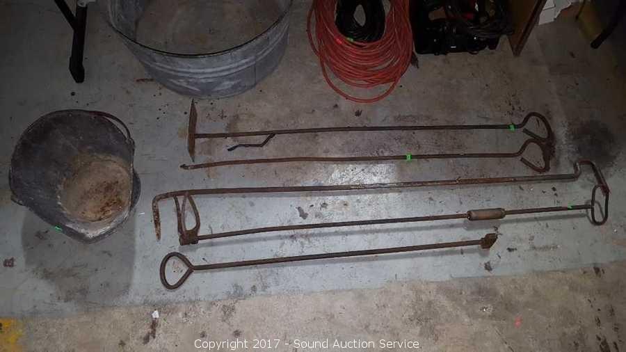10/06/17 Van Hoof Hot Rod Shop Tool Estate Auction