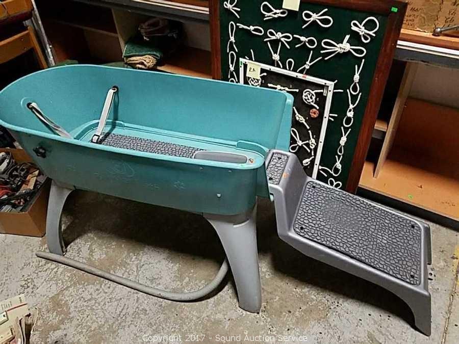 10/06/17 Van Hoof Hot Rod Shop Tool Estate Auction