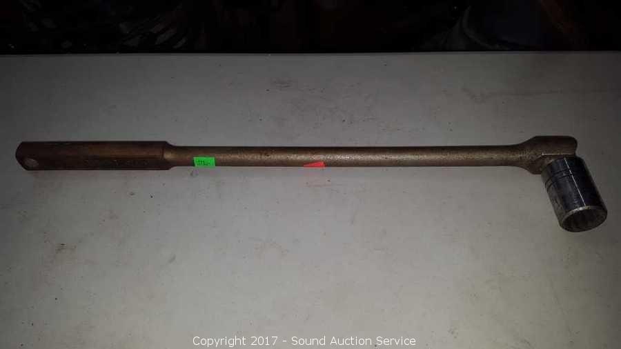 10/06/17 Van Hoof Hot Rod Shop Tool Estate Auction